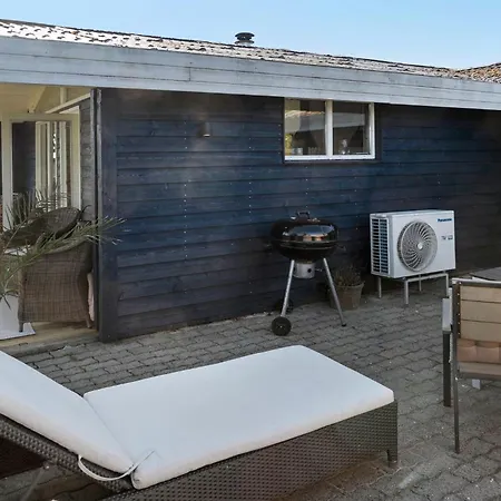 Lovely In With Sauna Holiday home *